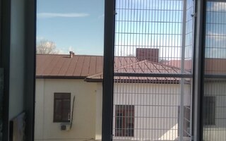решетка антикошка на одну створку окна